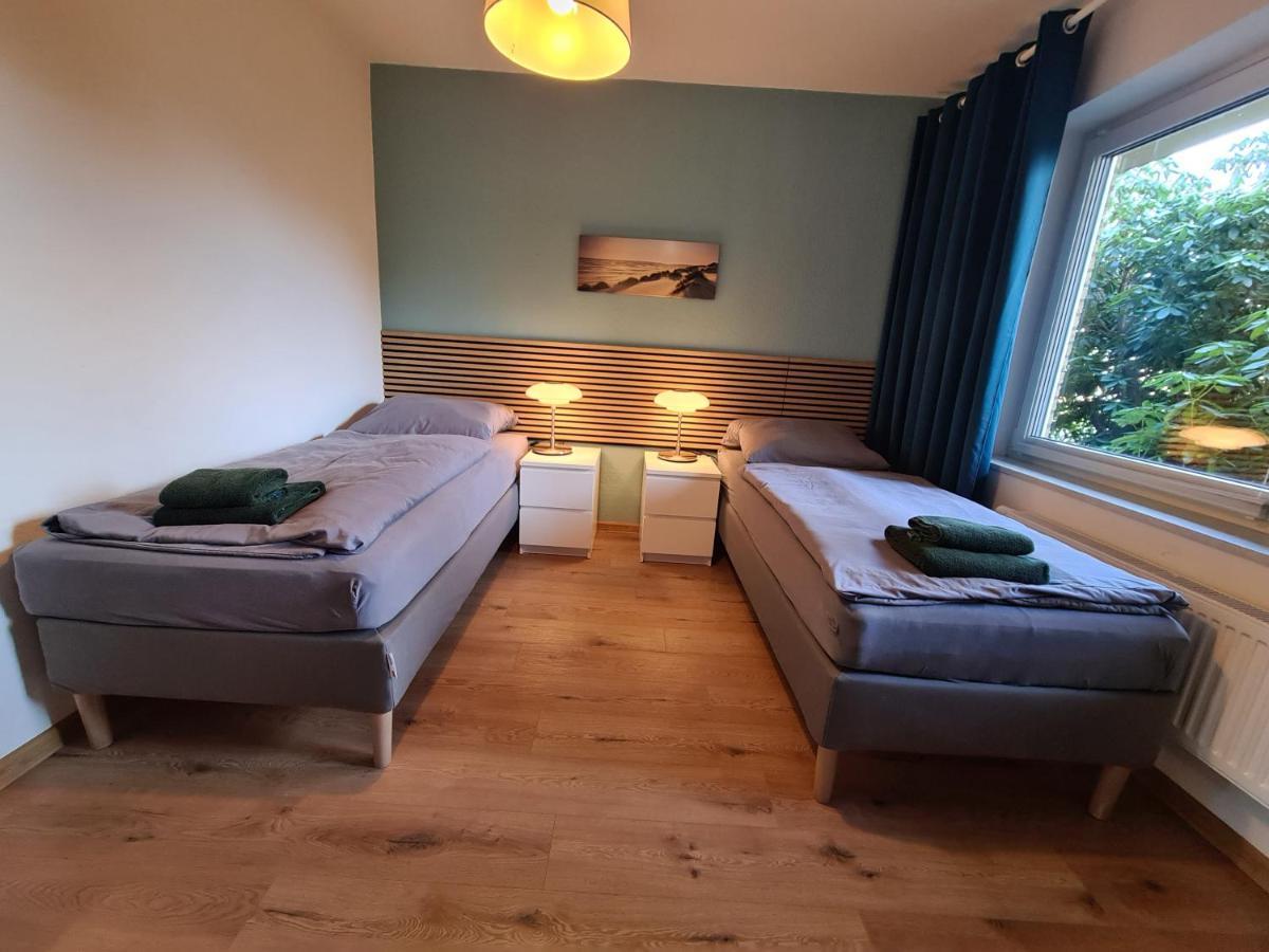 Appartmenthaus Panoramic Маленте Екстериор снимка