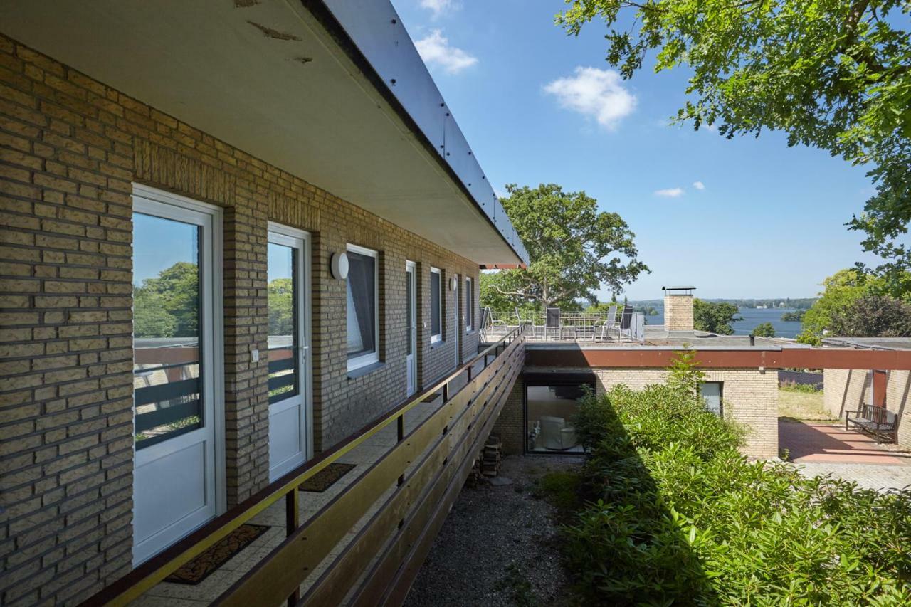 Appartmenthaus Panoramic Маленте Екстериор снимка